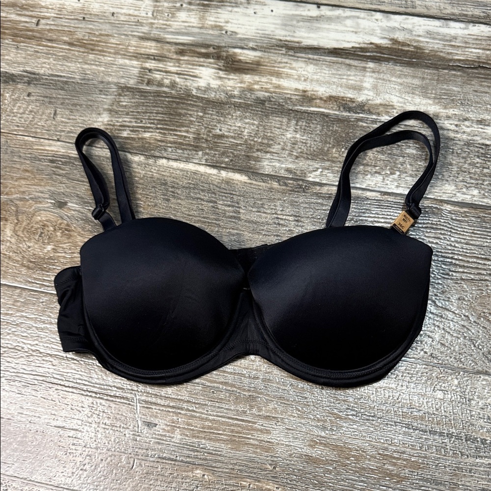 VICTORIA'S SECRET NEW
SEXY ILLUSIONS
 STRAPLESS
BRA Black 36C